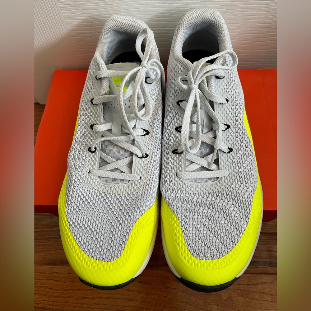 Nike Men’s Training Shoes US Size 10.5